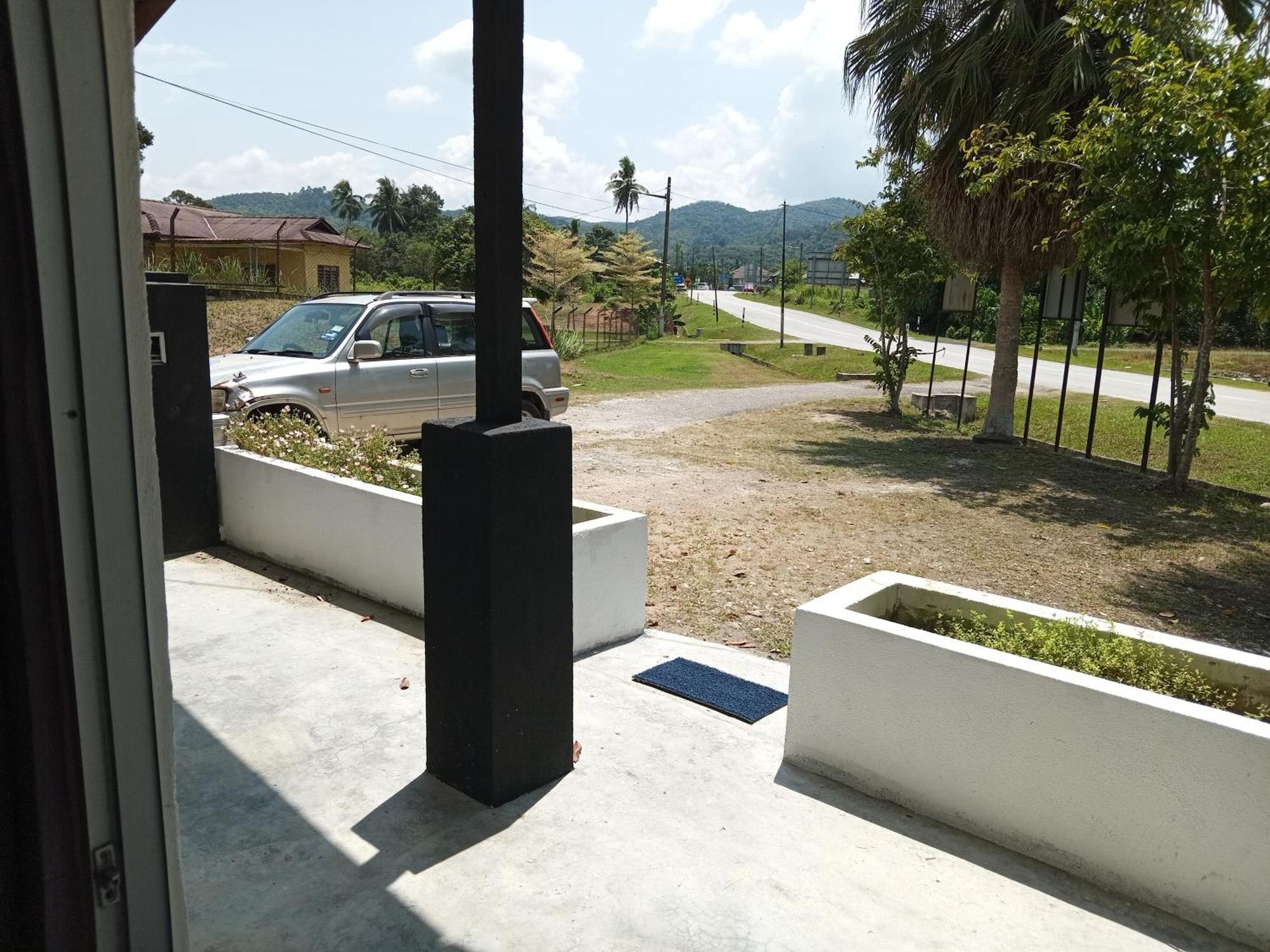 Kuntum Cottage Bed & Breakfast Kampung Tanjung Ipoh Extérieur photo